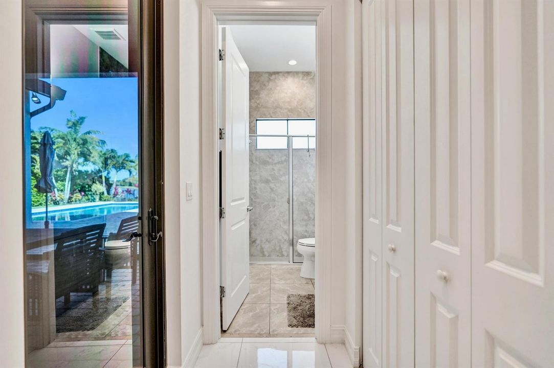 Cabana Bathroom