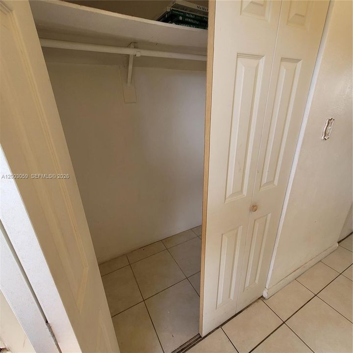 En Venta: $156,900 (1 camas, 1 baños, 813 Pies cuadrados)