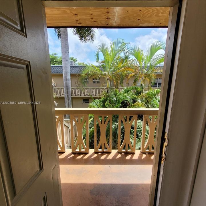 En Venta: $156,900 (1 camas, 1 baños, 813 Pies cuadrados)