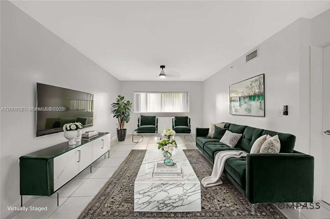 Activo con contrato: $335,000 (3 camas, 2 baños, 1314 Pies cuadrados)