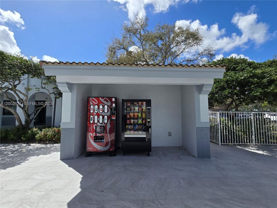 Activo con contrato: $335,000 (3 camas, 2 baños, 1314 Pies cuadrados)