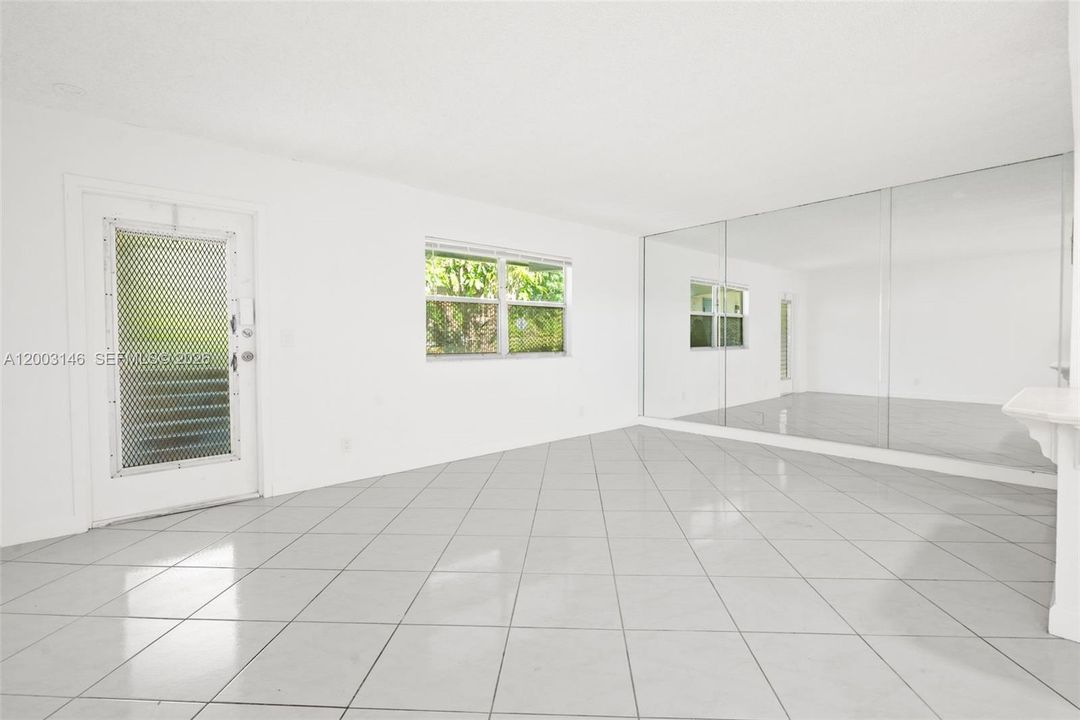 En Venta: $72,500 (1 camas, 1 baños, 720 Pies cuadrados)