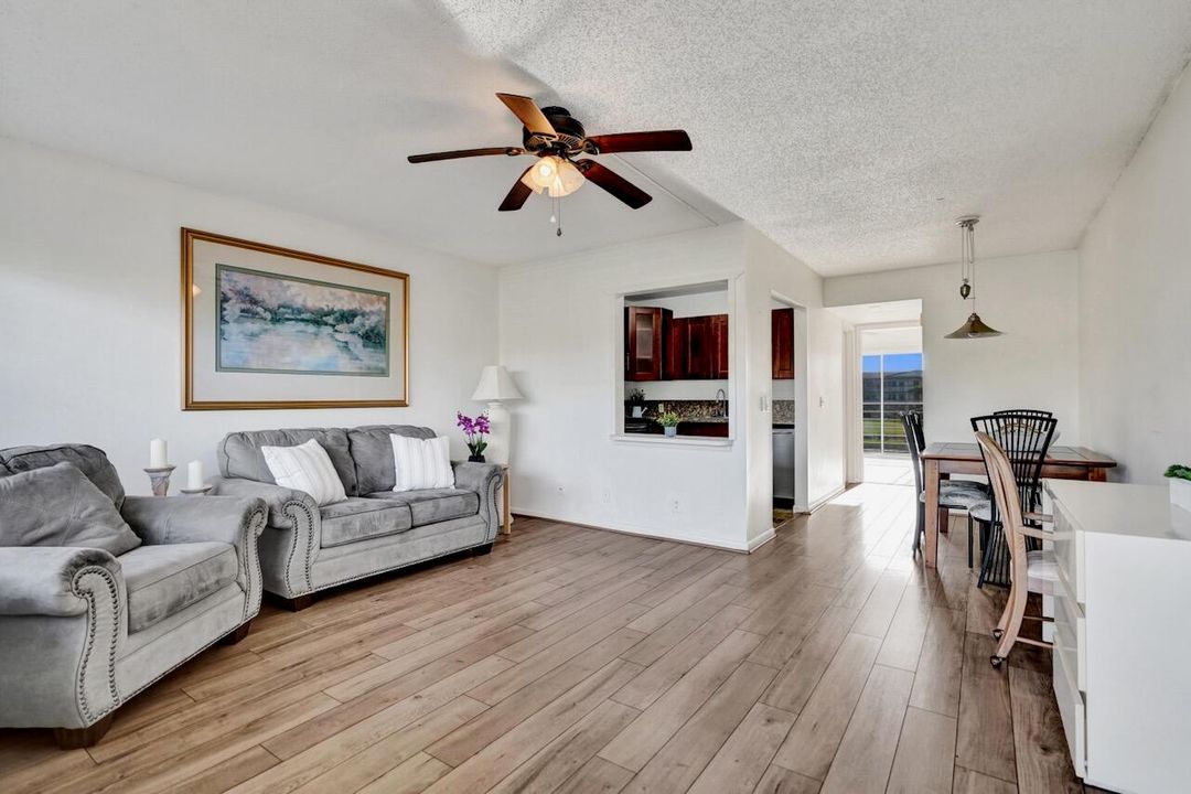 189 Brighton E - 7