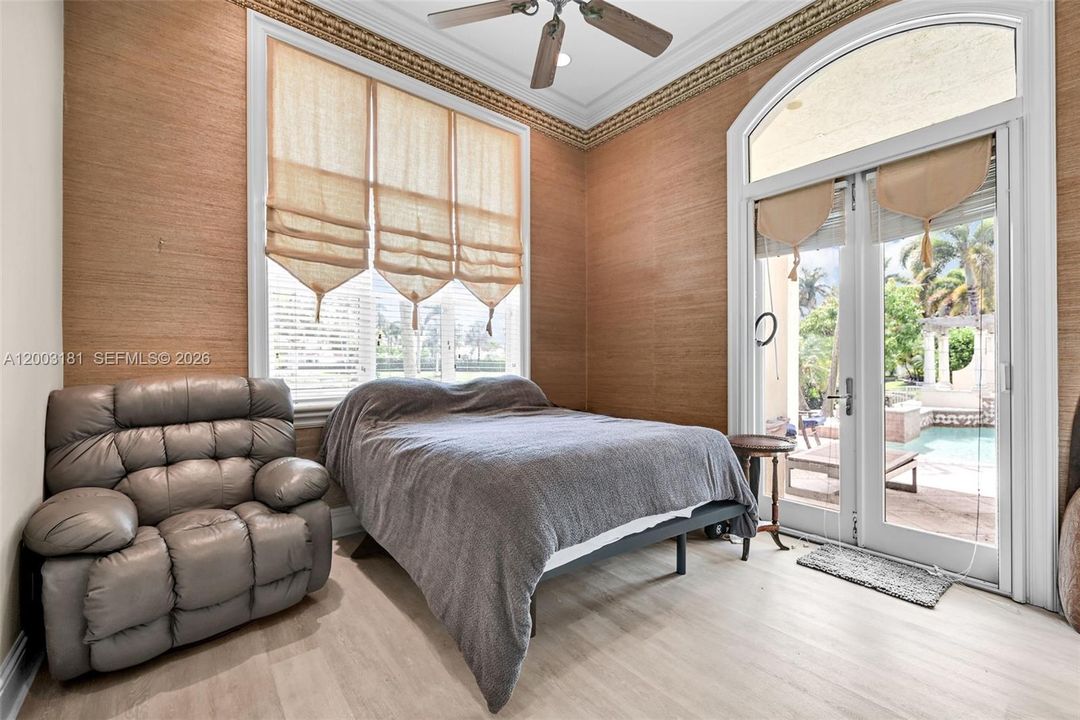 En Venta: $2,099,000 (4 camas, 3 baños, 3610 Pies cuadrados)