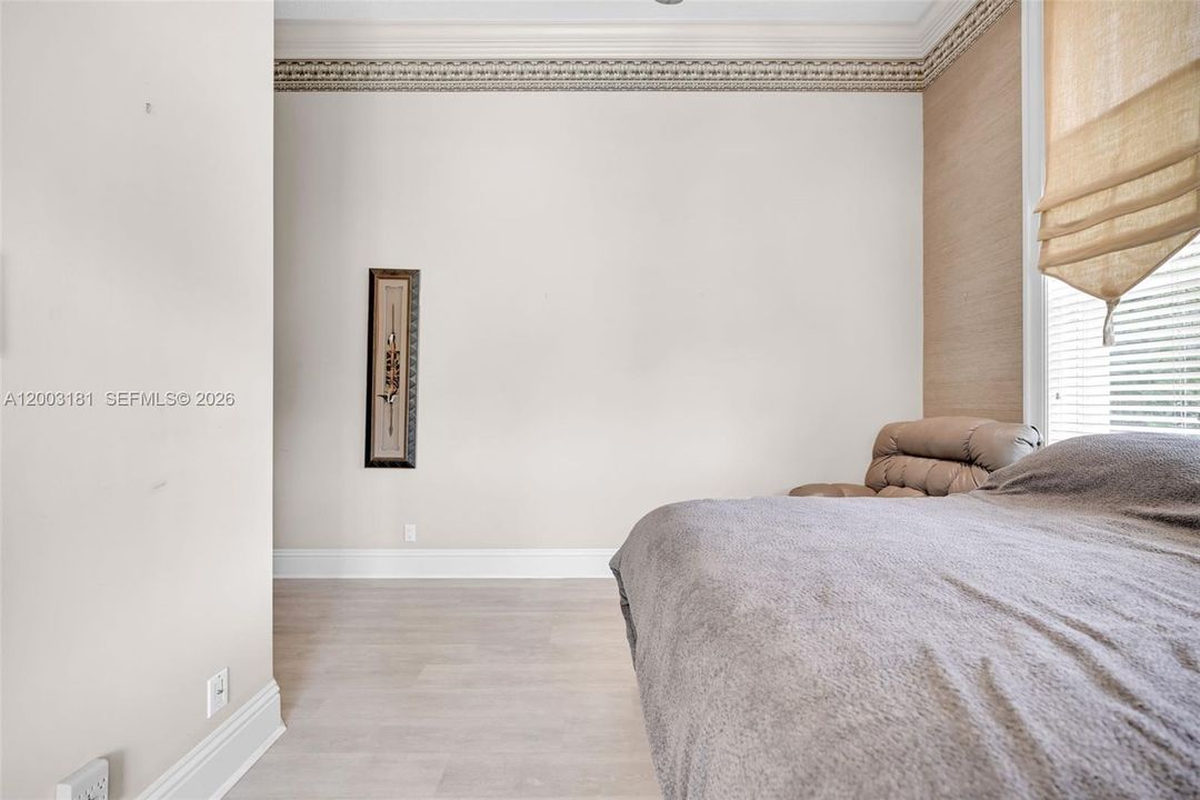 En Venta: $2,099,000 (4 camas, 3 baños, 3610 Pies cuadrados)