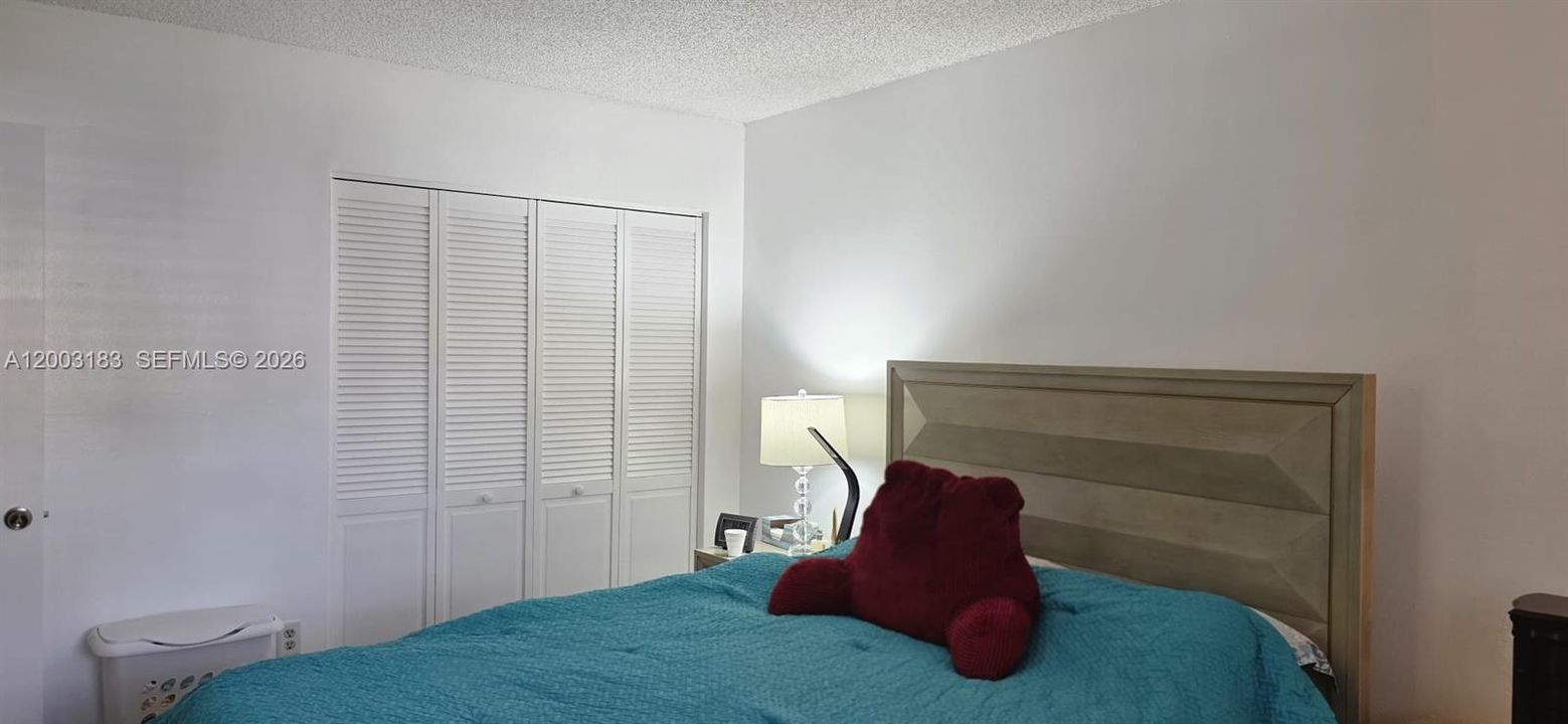 For Sale: $269,900 (2 beds, 2 baths, 936 Square Feet)