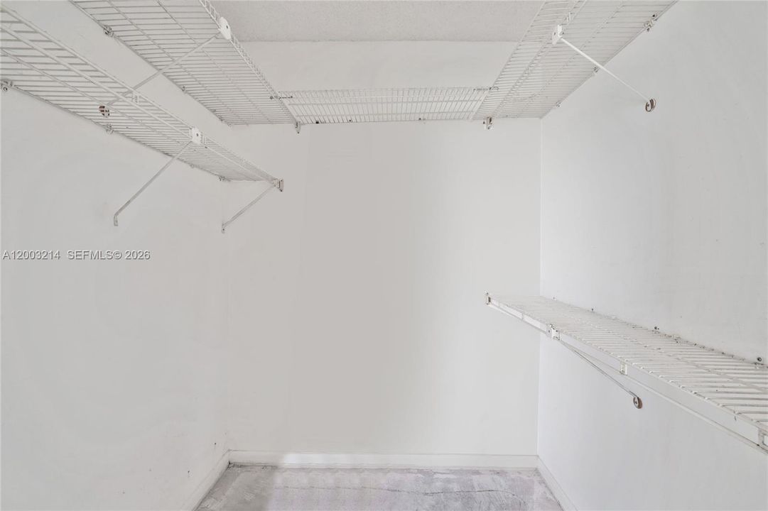 En Venta: $94,900 (2 camas, 2 baños, 1000 Pies cuadrados)