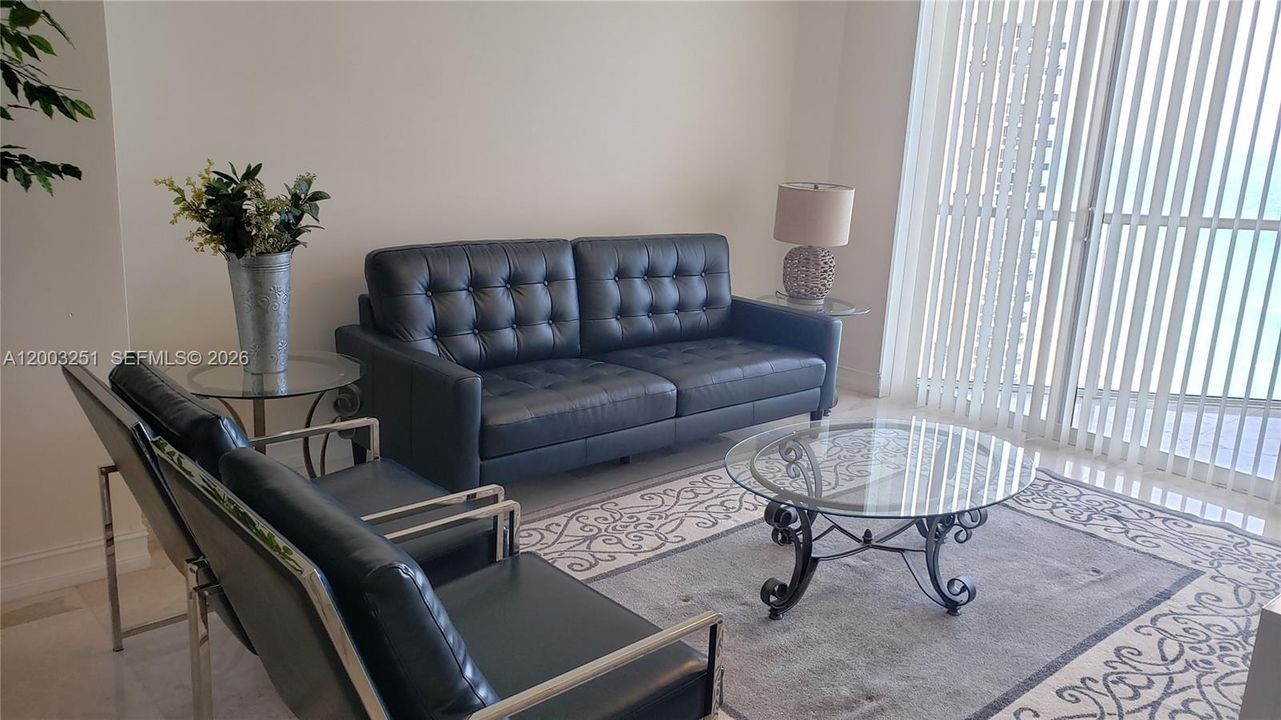 For Sale: $1,089,000 (2 beds, 2 baths, 1715 Square Feet)