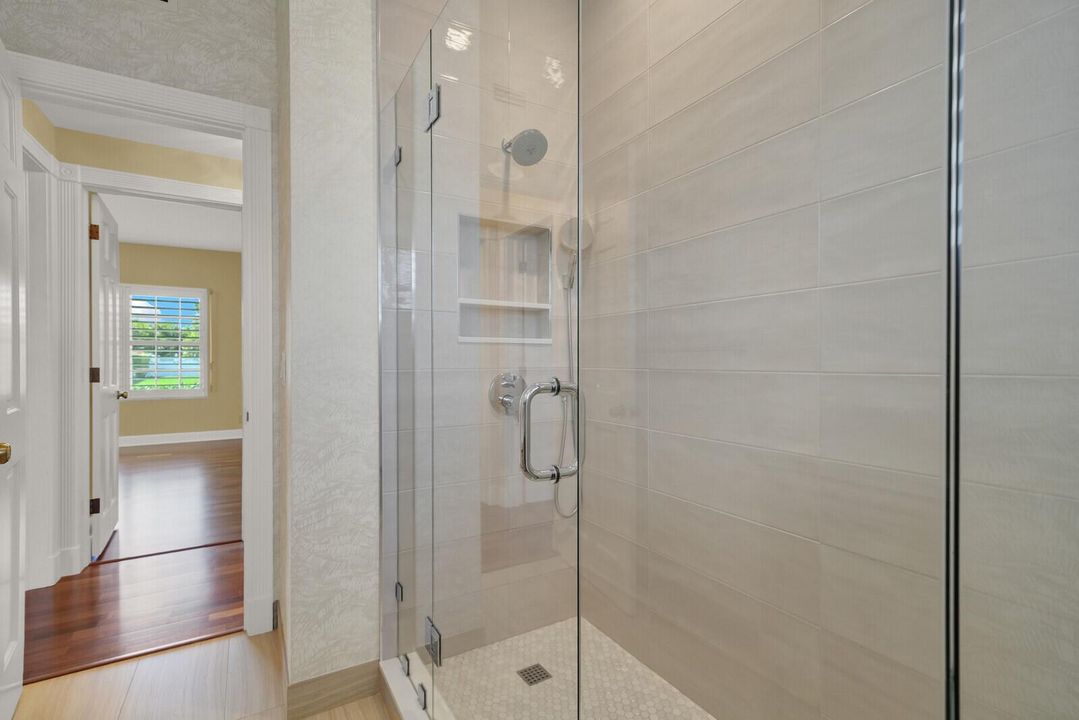 1210 Bimini Lane 47 26