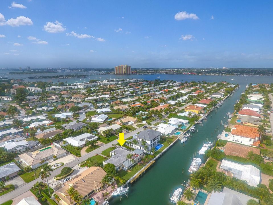 1210 Bimini Lane Aerial_6_of_7_mls