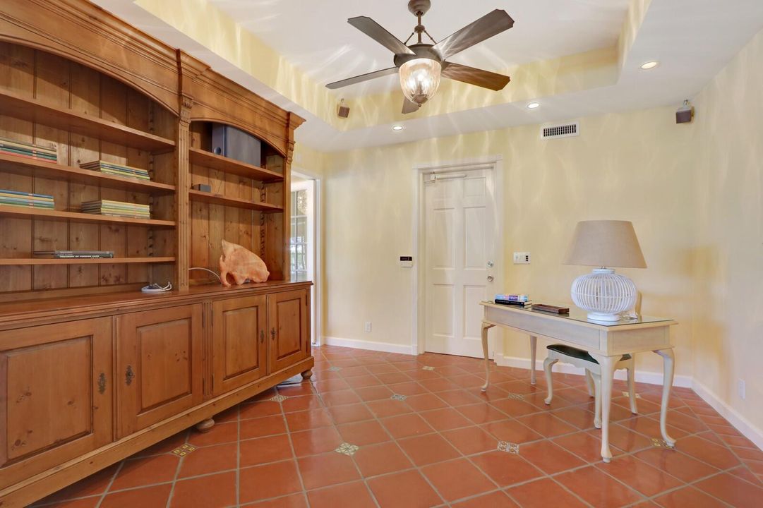 1210 Bimini Lane Image_11_of_30_mls
