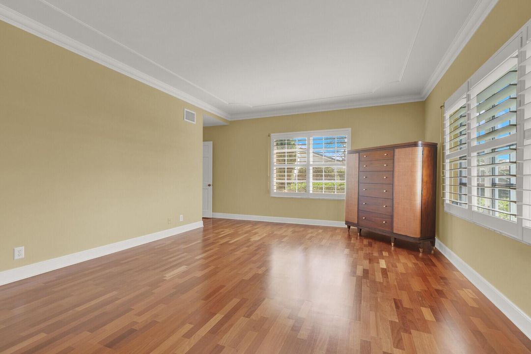 1210 Bimini Lane 49 26