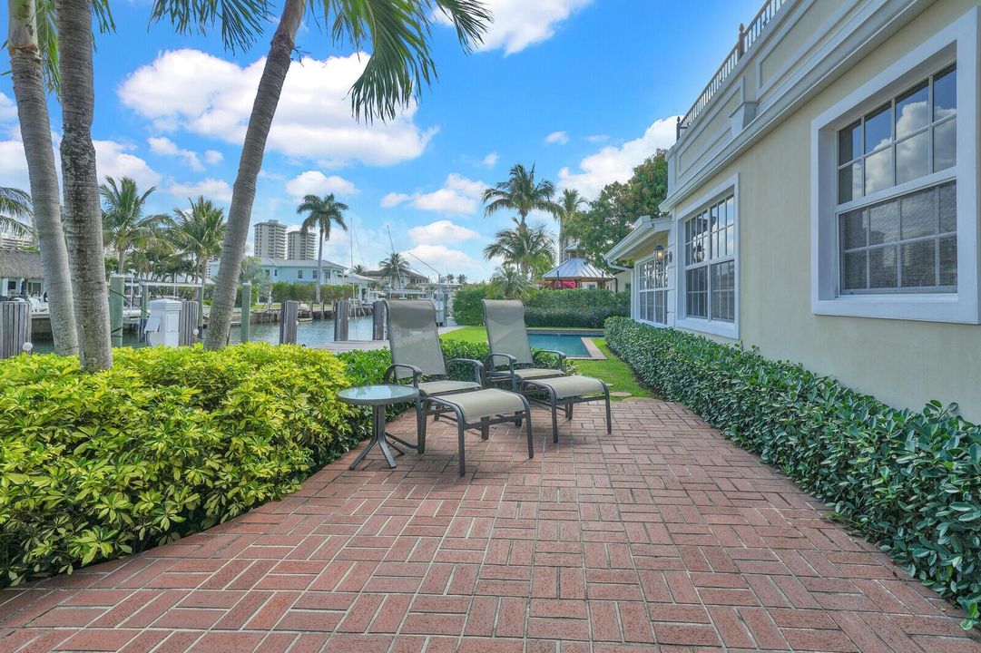 1210 Bimini Lane 69 26