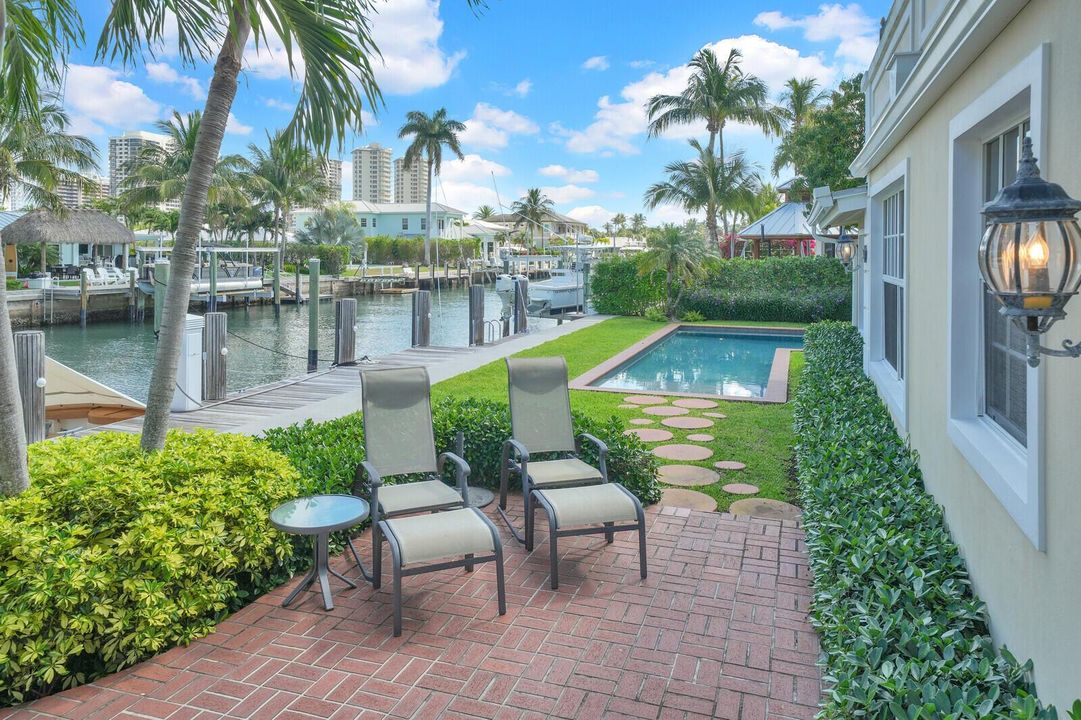 1210 Bimini Lane 39 26