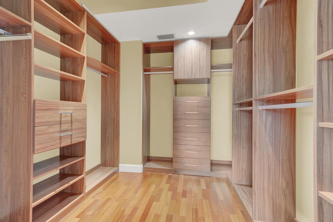 1210 Bimini Lane 50 26