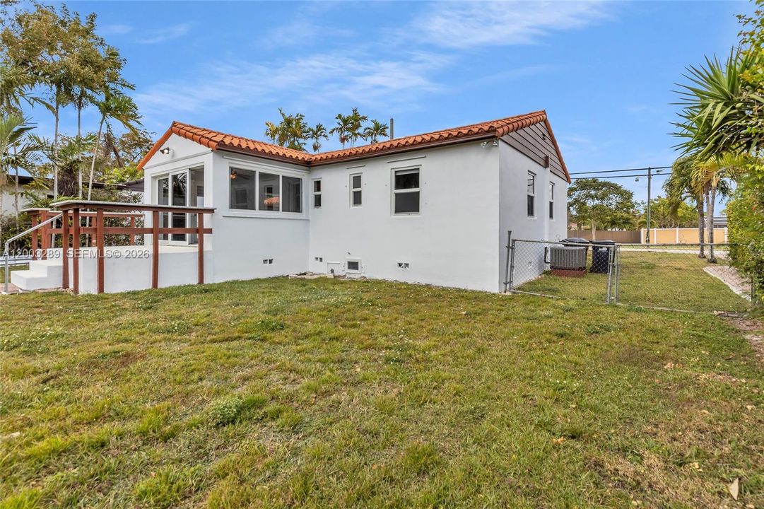 Recientemente alquilado: $3,500 (3 camas, 2 baños, 1320 Pies cuadrados)