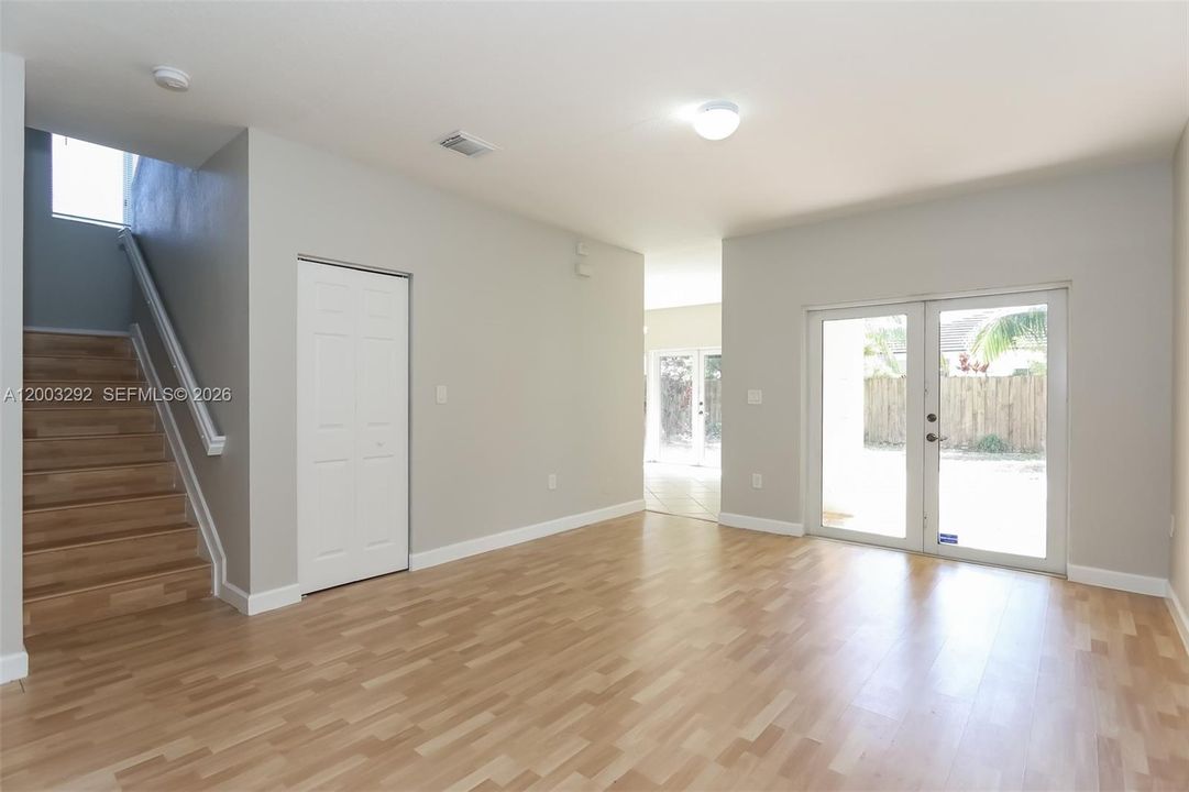 Active With Contract: $2,875 (5 beds, 3 baths, 2170 Square Feet)