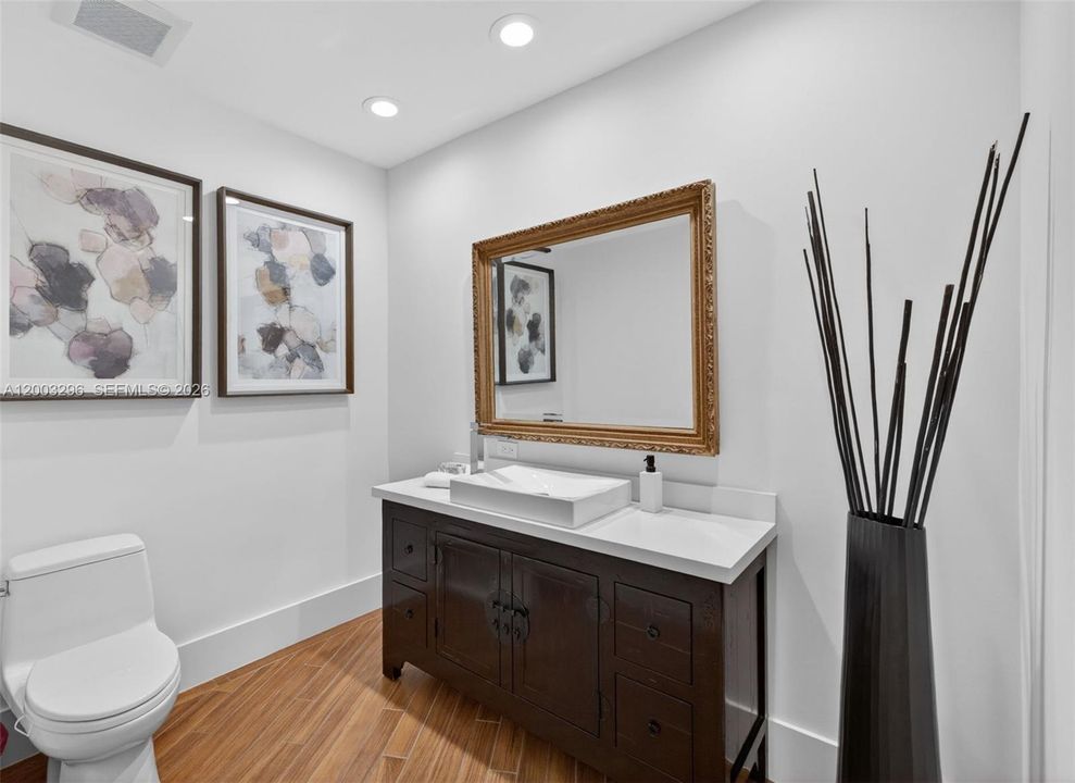 For Sale: $3,150,000 (3 beds, 2 baths, 2450 Square Feet)