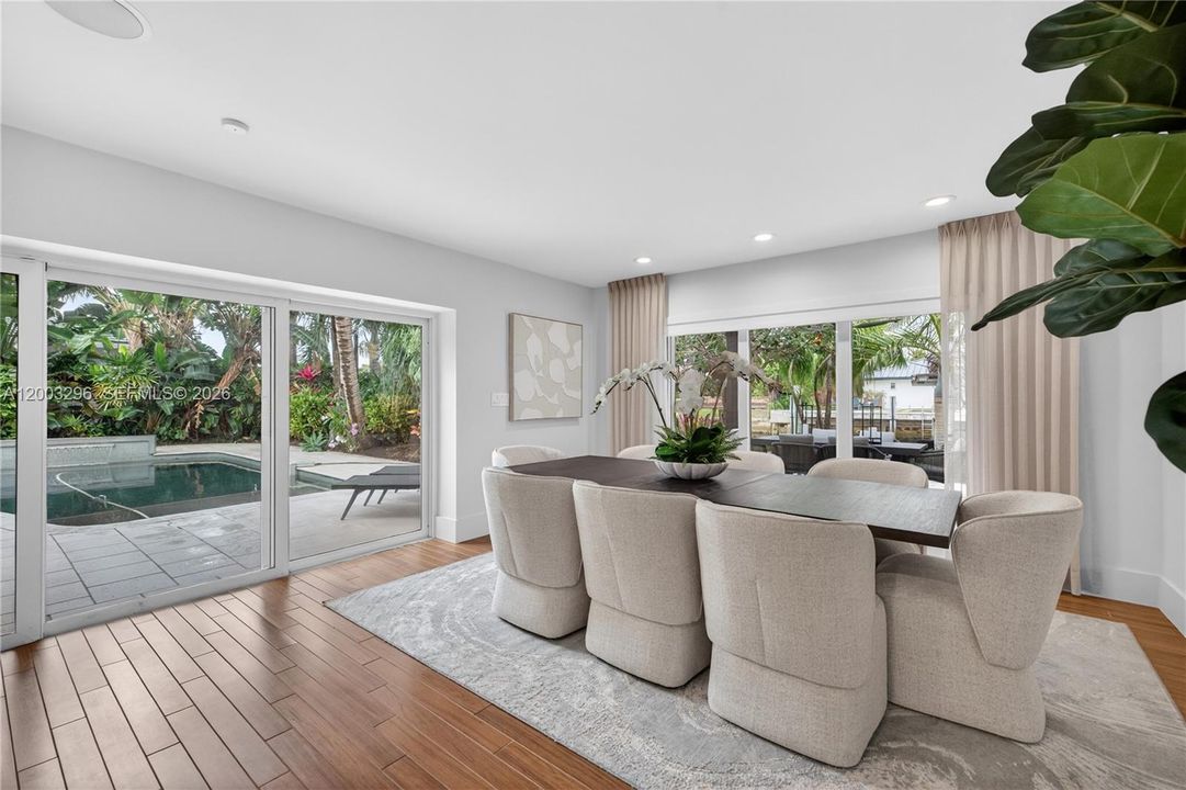 For Sale: $3,150,000 (3 beds, 2 baths, 2450 Square Feet)