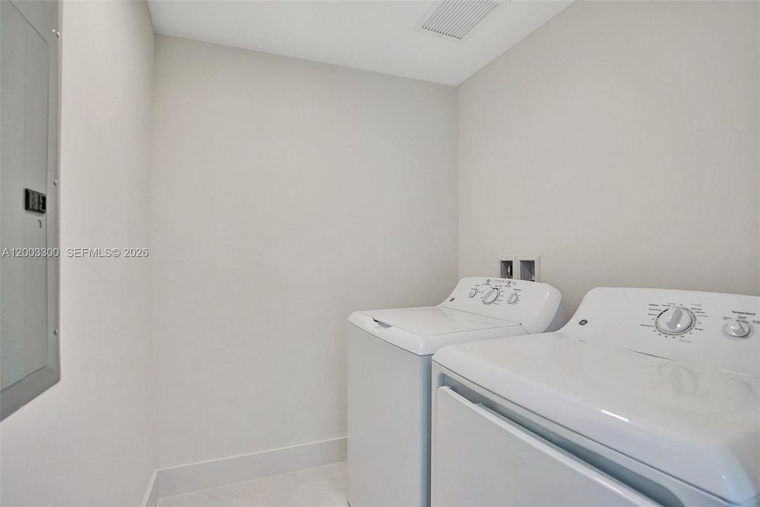 LAUNDRY AREA
