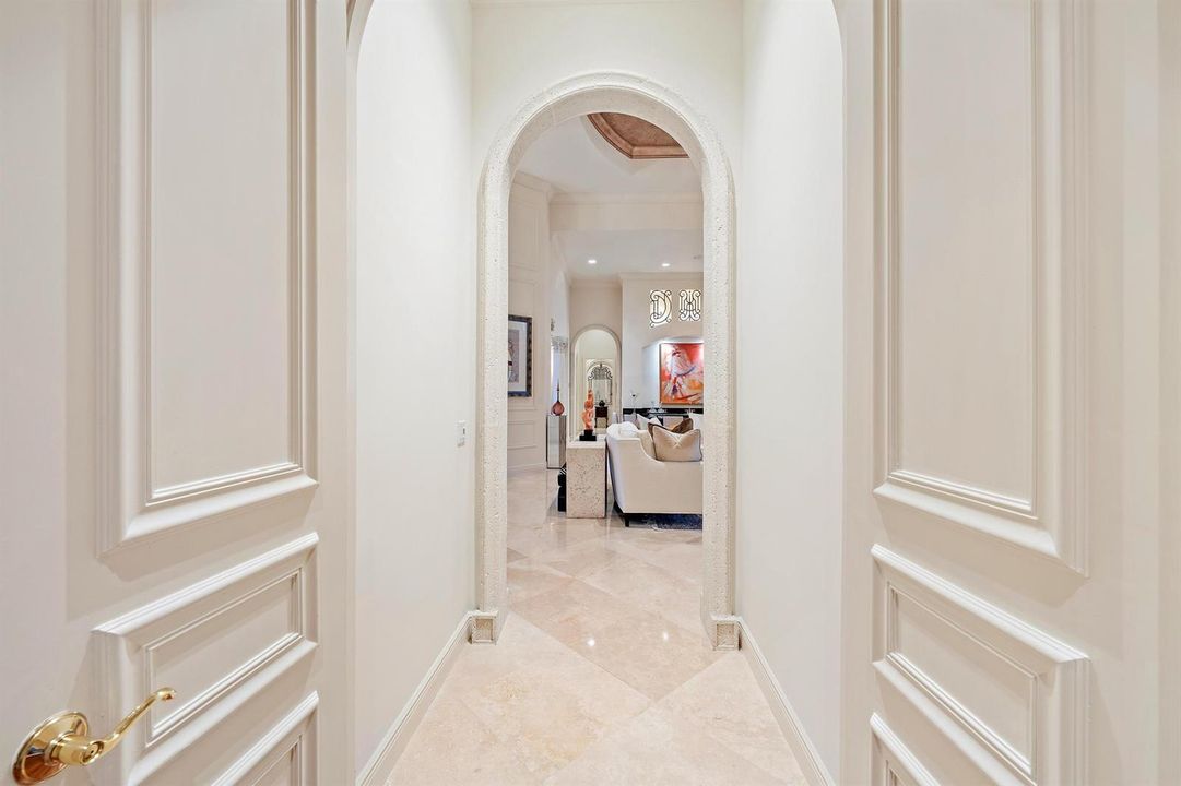7525 Hawk's Landing Drive
