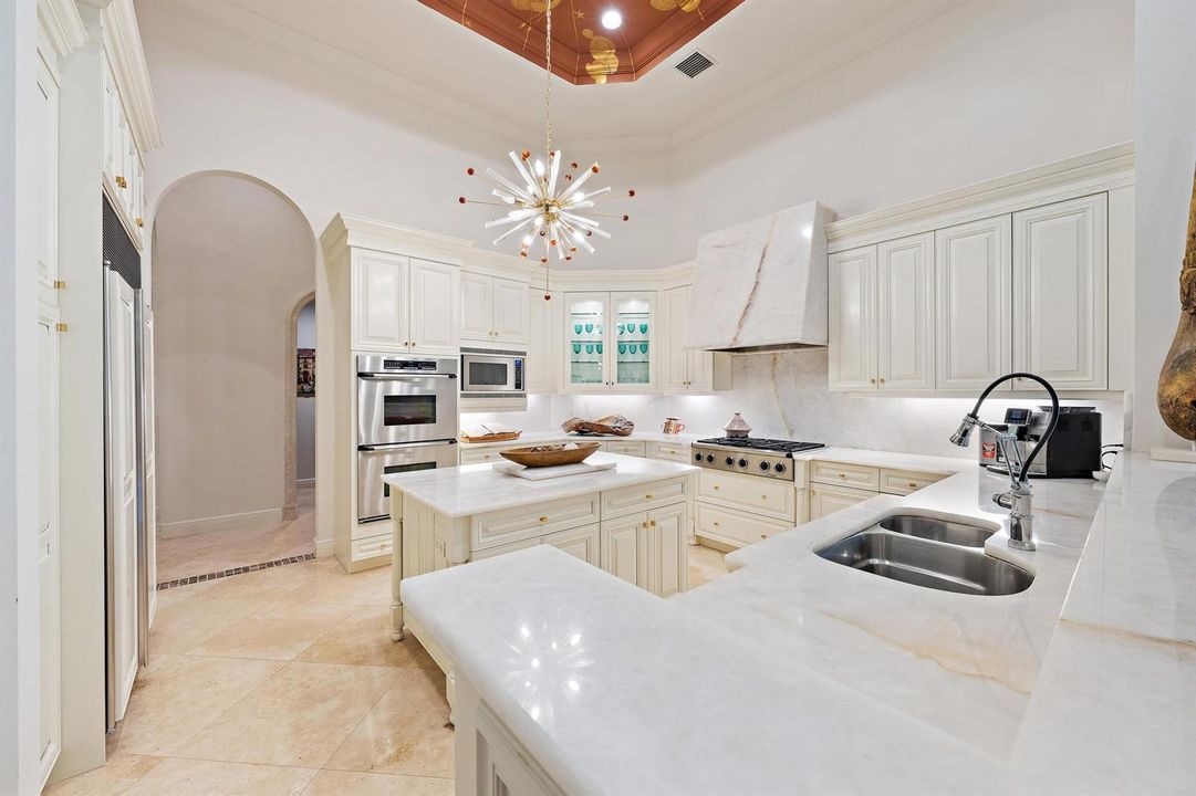 7525 Hawk's Landing Drive