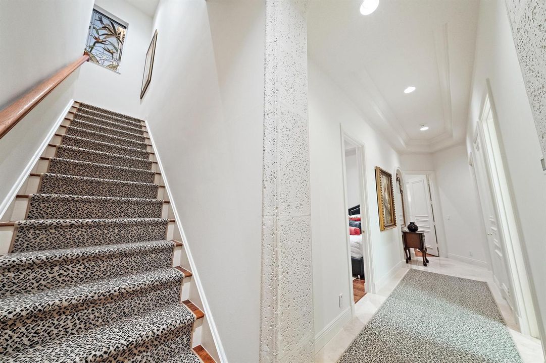 7525 Hawk's Landing Drive