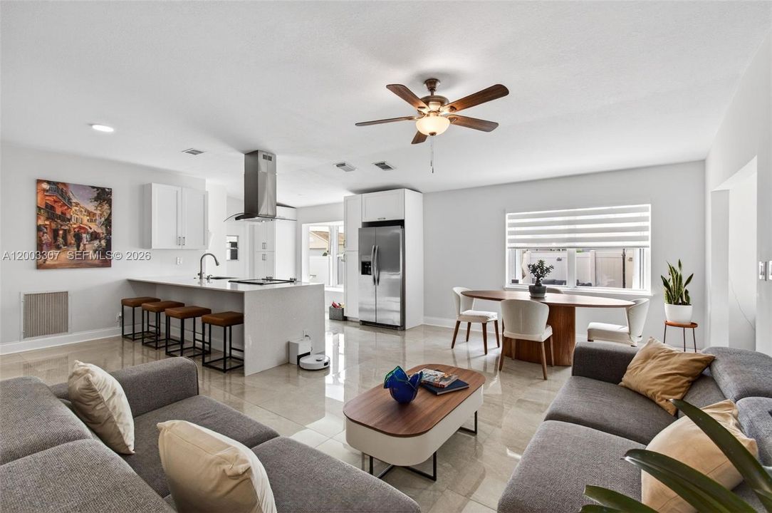 Recently Sold: $489,000 (3 beds, 2 baths, 1515 Square Feet)