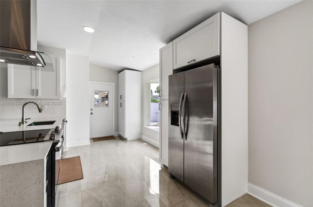 Recently Sold: $489,000 (3 beds, 2 baths, 1515 Square Feet)