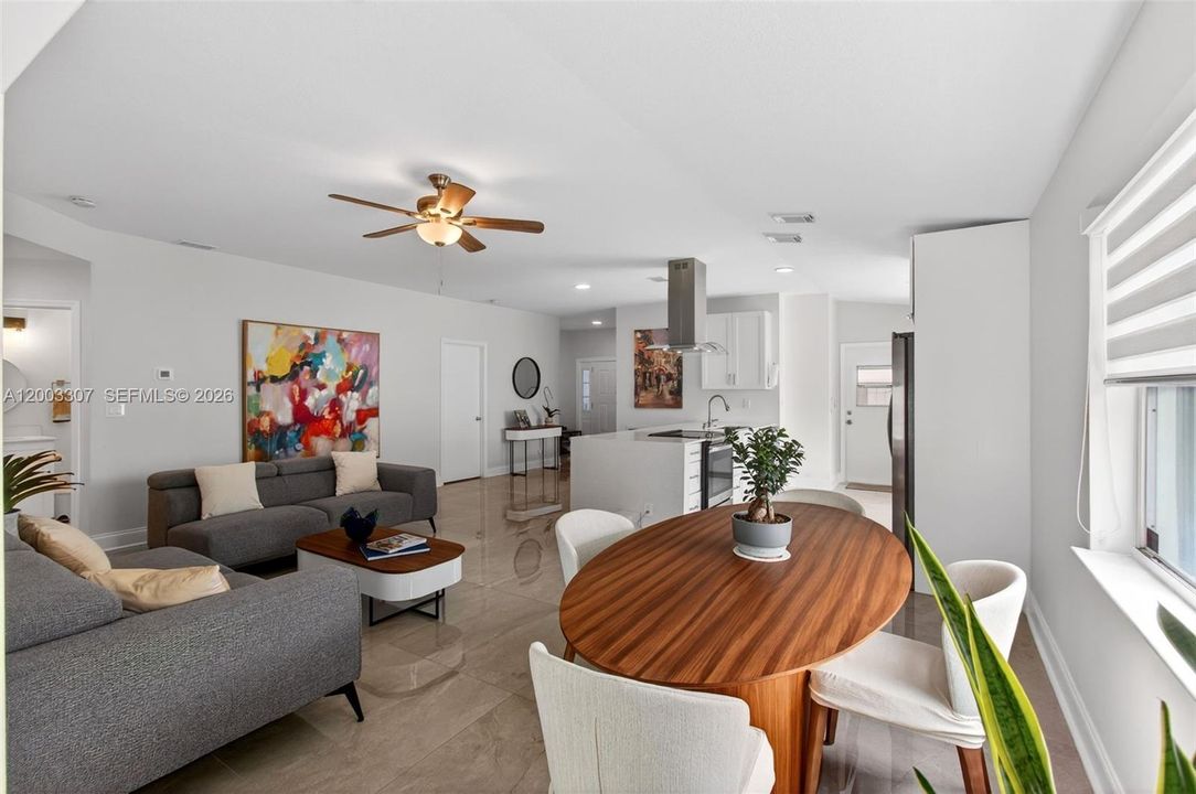 Recently Sold: $489,000 (3 beds, 2 baths, 1515 Square Feet)
