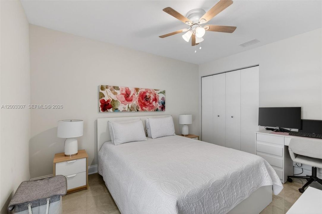 Recently Sold: $489,000 (3 beds, 2 baths, 1515 Square Feet)