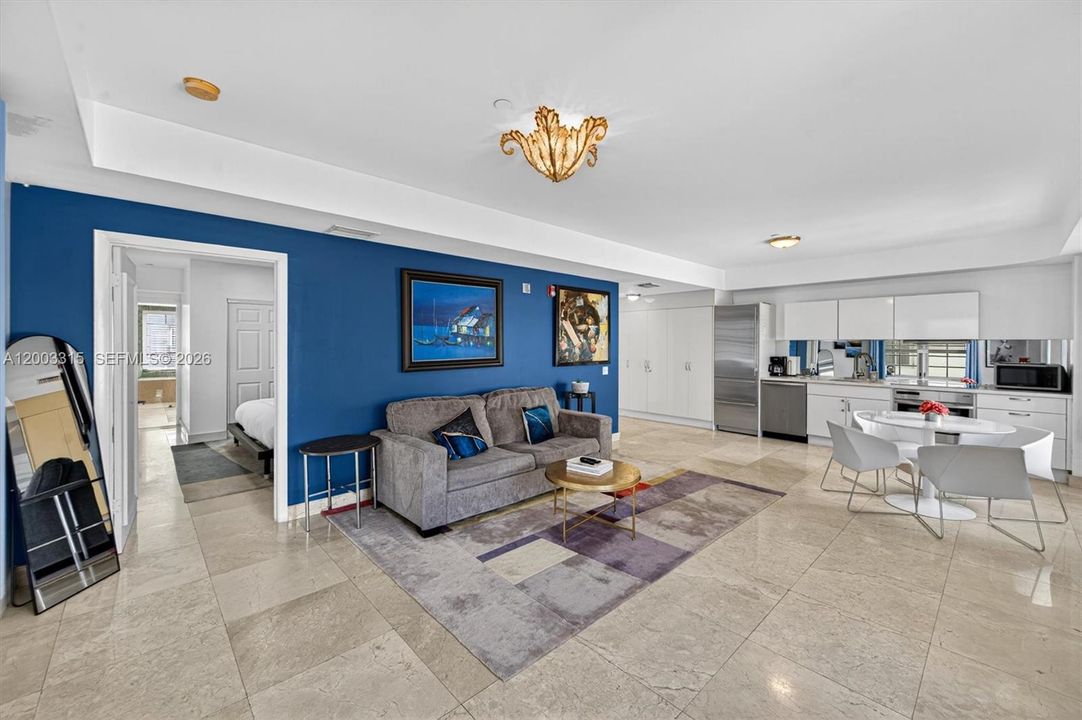 Activo con contrato: $829,000 (1 camas, 1 baños, 894 Pies cuadrados)