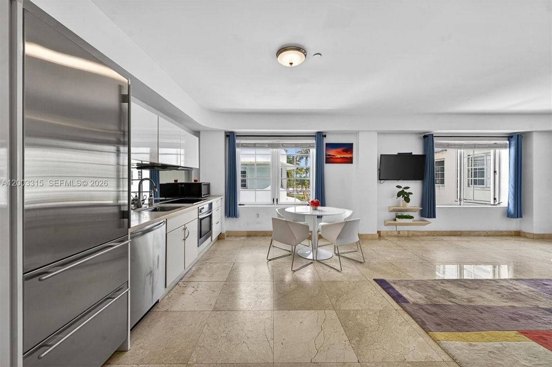 Activo con contrato: $829,000 (1 camas, 1 baños, 894 Pies cuadrados)