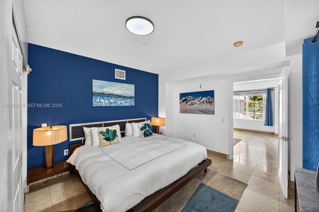 Activo con contrato: $829,000 (1 camas, 1 baños, 894 Pies cuadrados)
