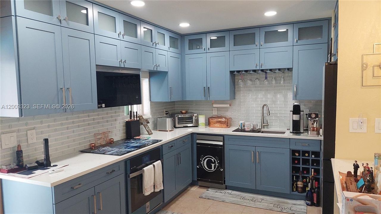 En Venta: $849,000 (3 camas, 2 baños, 1248 Pies cuadrados)