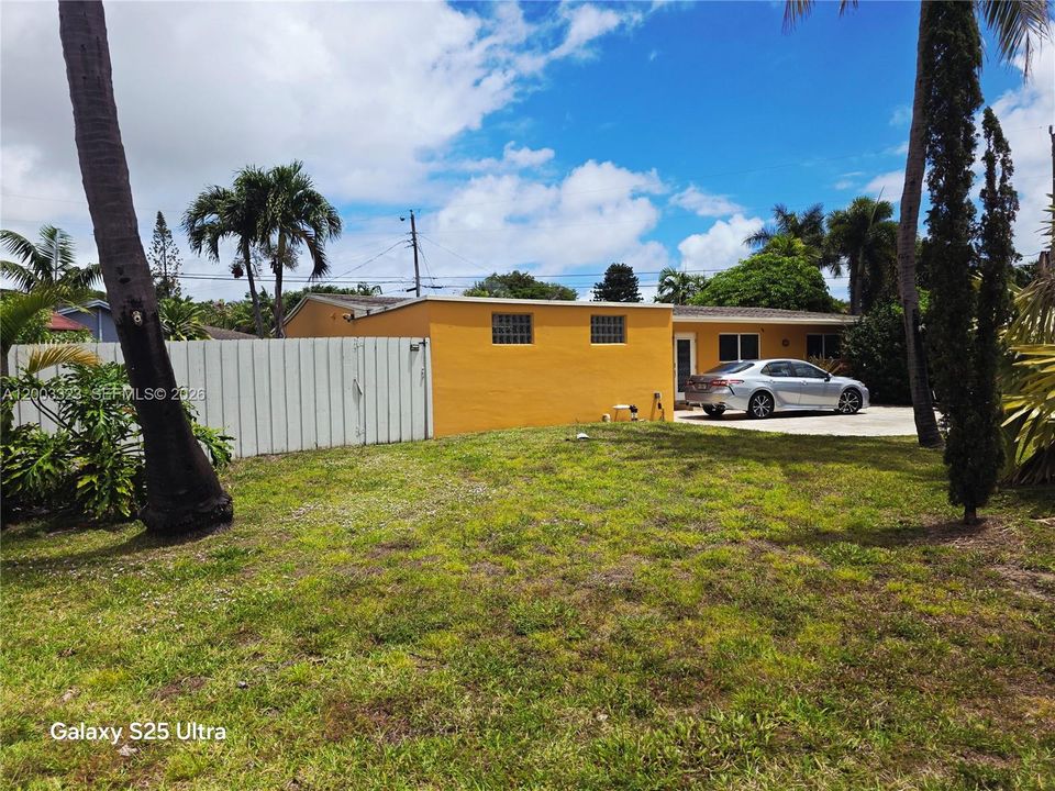 En Venta: $849,000 (3 camas, 2 baños, 1248 Pies cuadrados)