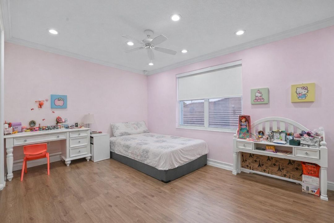 bed 3