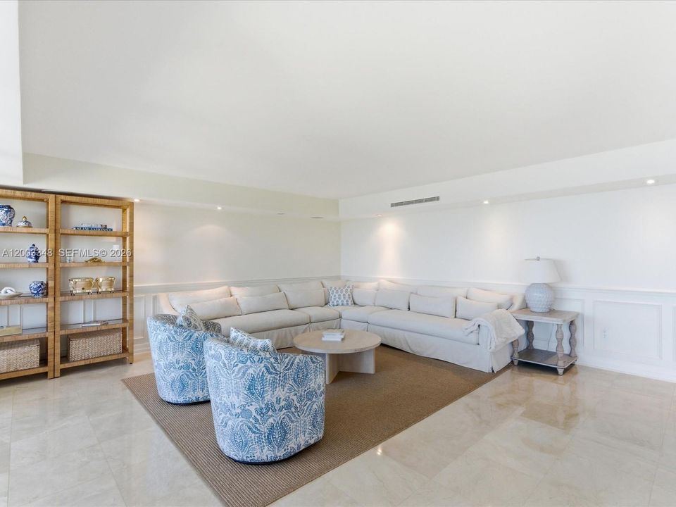 For Sale: $2,900,000 (3 beds, 3 baths, 2943 Square Feet)