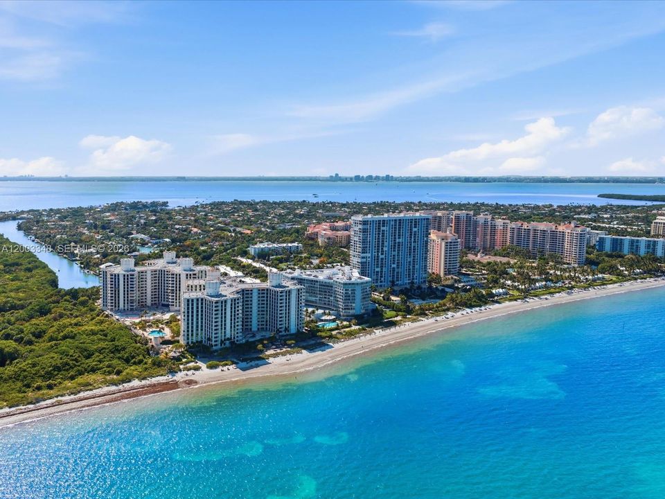 For Sale: $2,900,000 (3 beds, 3 baths, 2943 Square Feet)
