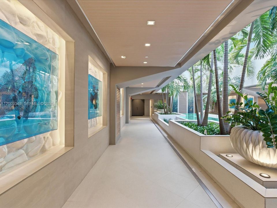 For Sale: $2,900,000 (3 beds, 3 baths, 2943 Square Feet)