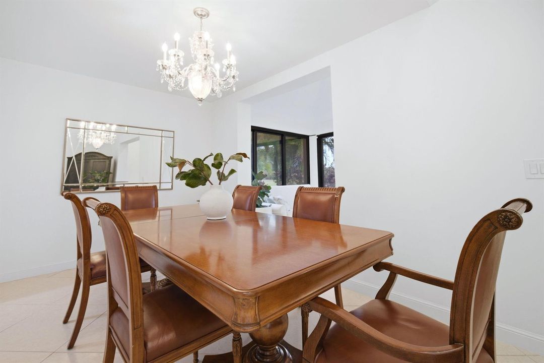 Dining 2