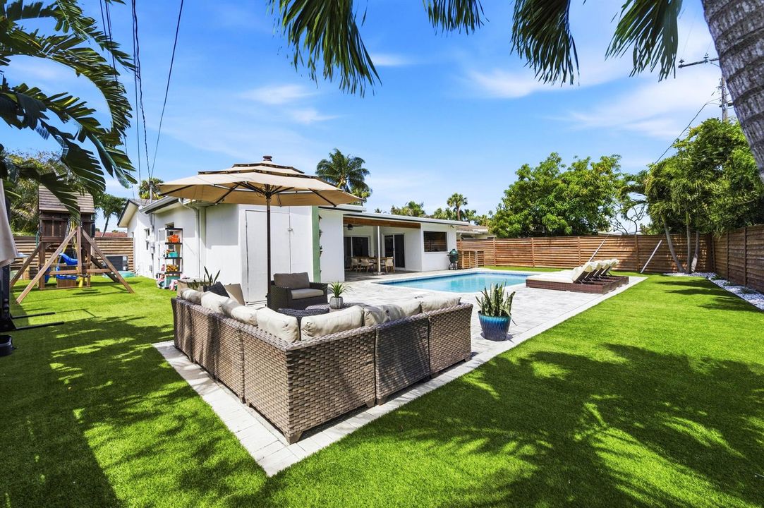 9744_Dahlia_Ave_PBG_014