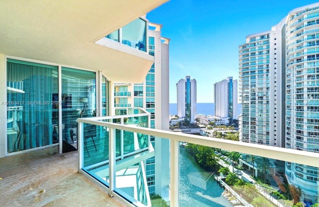 For Sale: $910,000 (3 beds, 2 baths, 1492 Square Feet)