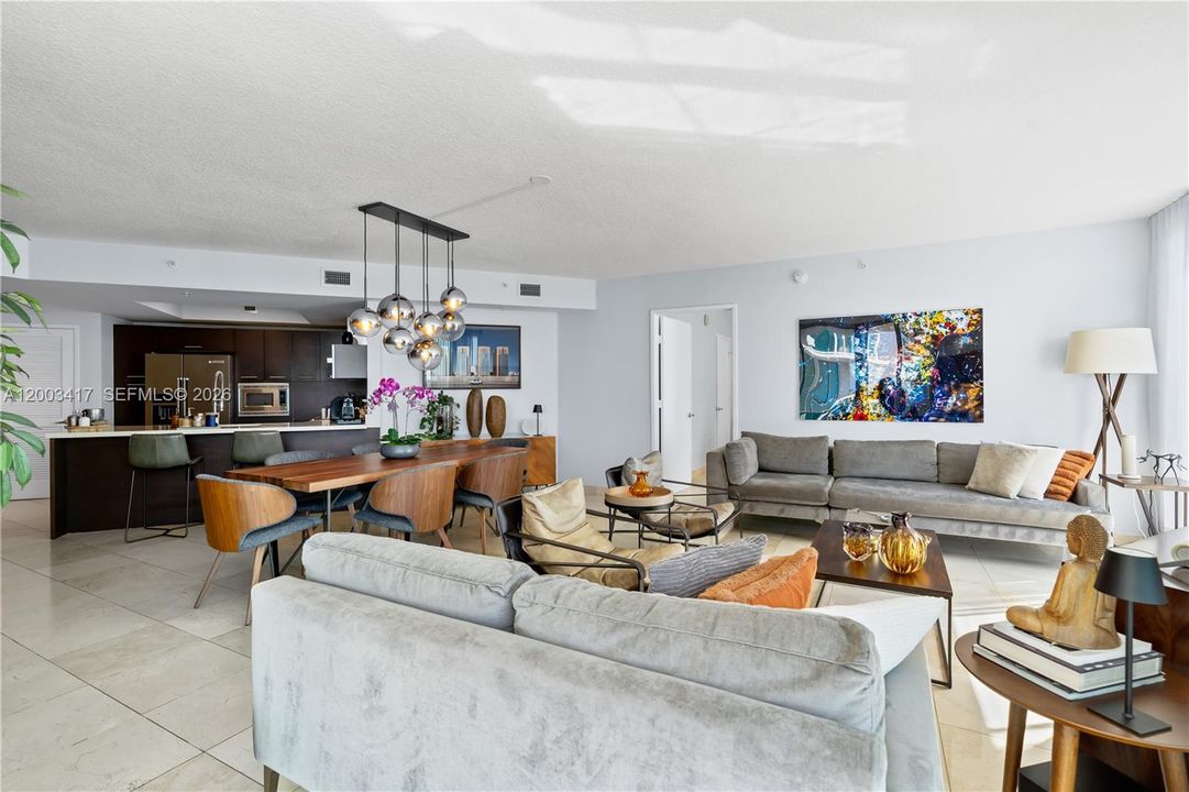For Sale: $910,000 (3 beds, 2 baths, 1492 Square Feet)