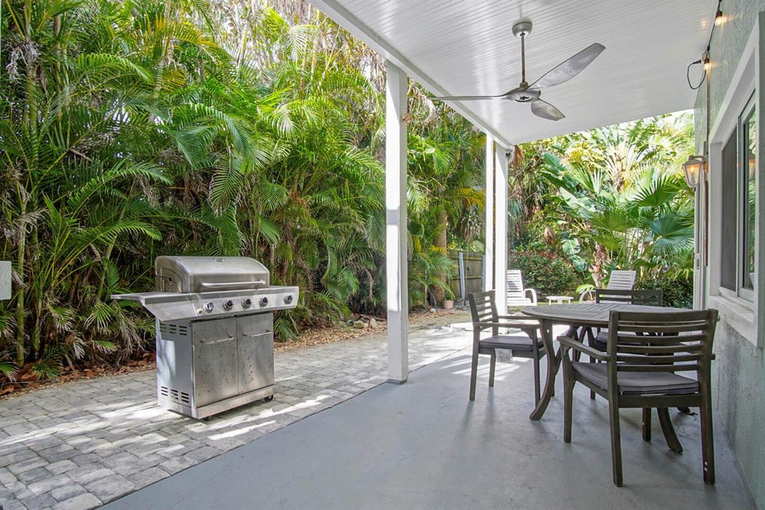 Unit Patio 2