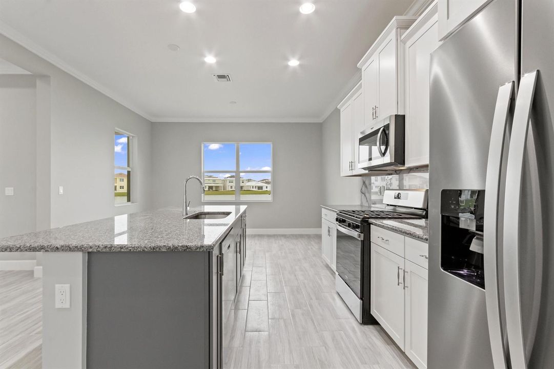 Kitchen-013-007-4200x2800