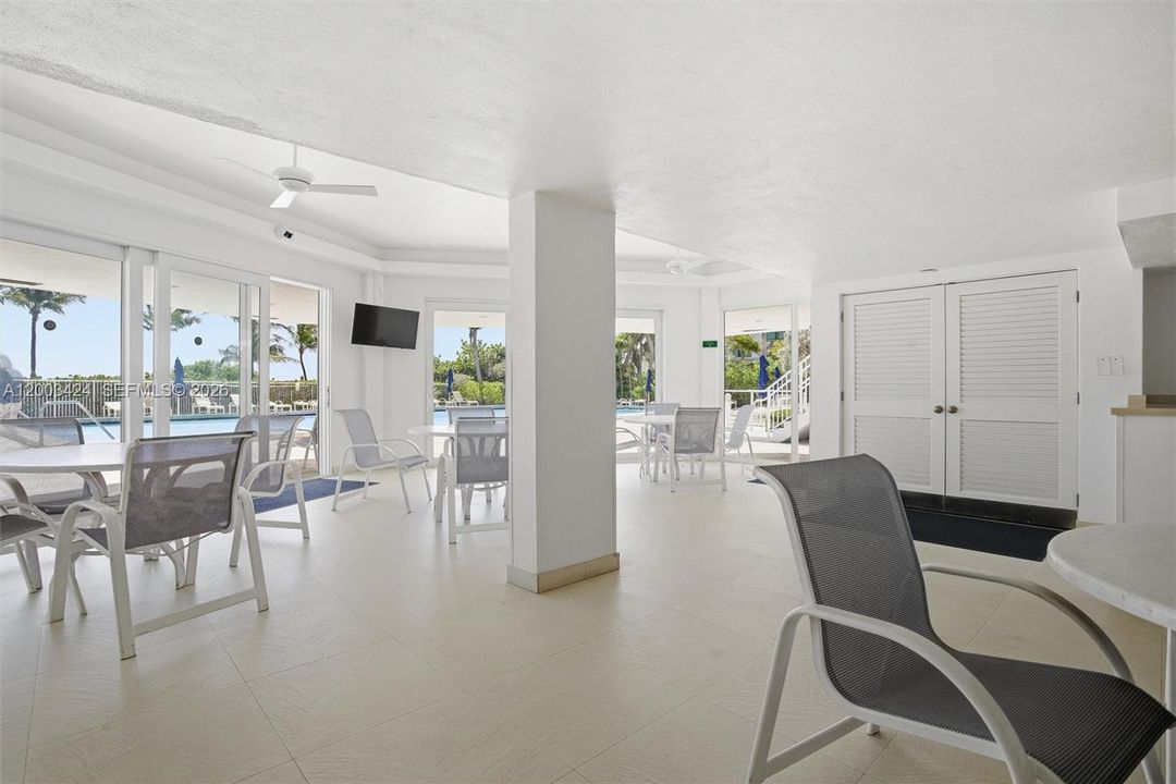 Pool Rec room