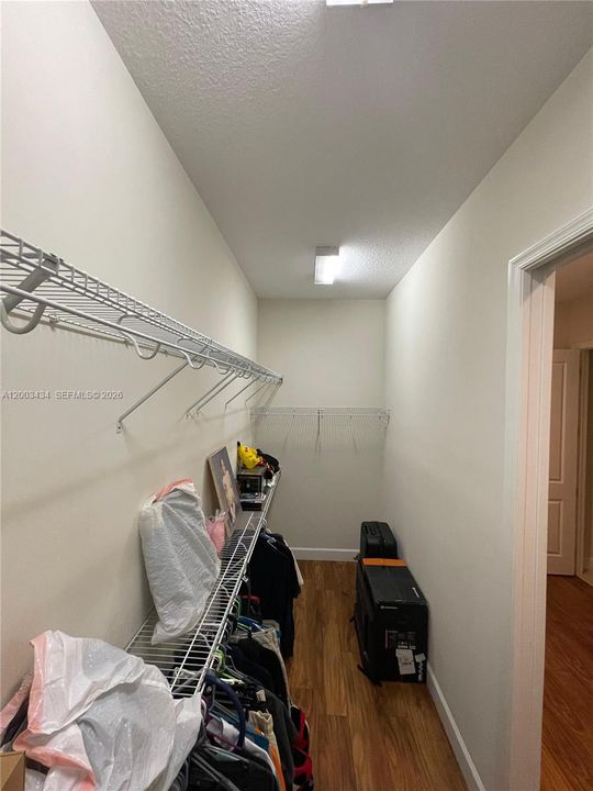 Active With Contract: $3,450 (4 beds, 2 baths, 2305 Square Feet)