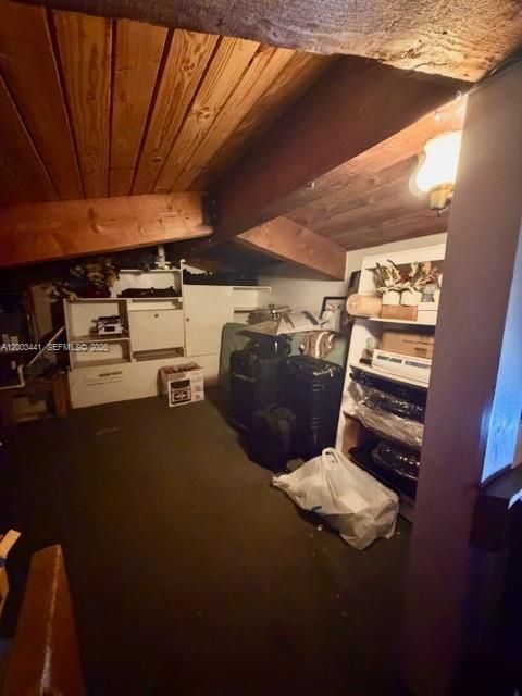 На продажу: $400,000 (2 спален, 2 ванн, 1196 Квадратных фут)