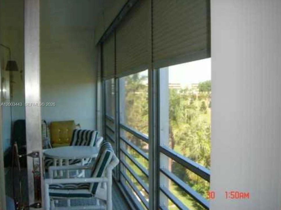 Active With Contract: $120,000 (1 beds, 1 baths, 730 Square Feet)